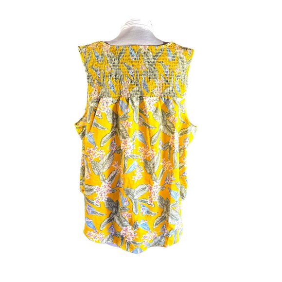 Yellow Floral Sleeveless Top With Smocked Shoulders & V-Neckline Womens L - Picture 6 of 9
